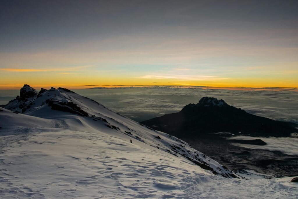 Mount kilimanjaro climbing tours pexels pawel kosmala 18647583 36718628